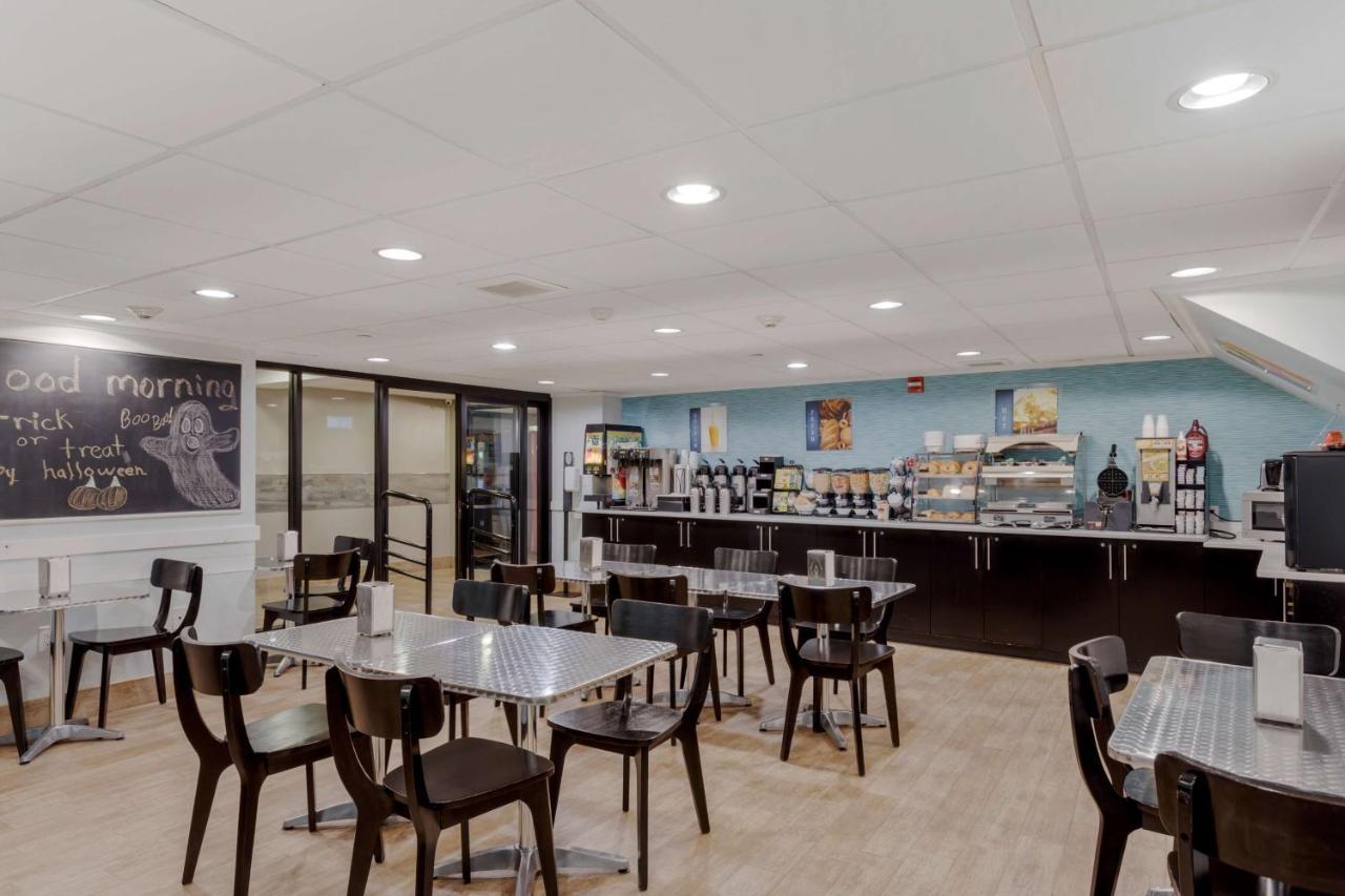 Best Western Plus Brooklyn Bay Hotel New York Ngoại thất bức ảnh