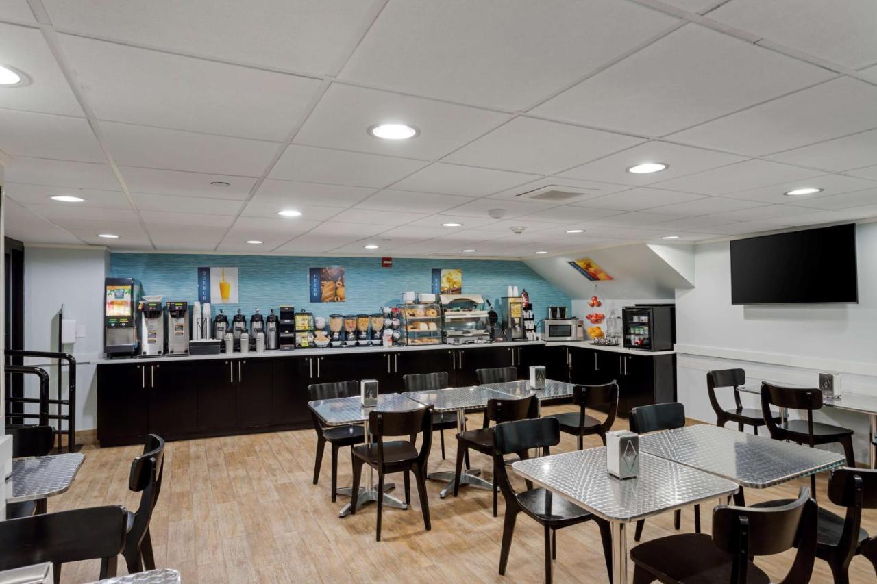 Best Western Plus Brooklyn Bay Hotel New York Ngoại thất bức ảnh