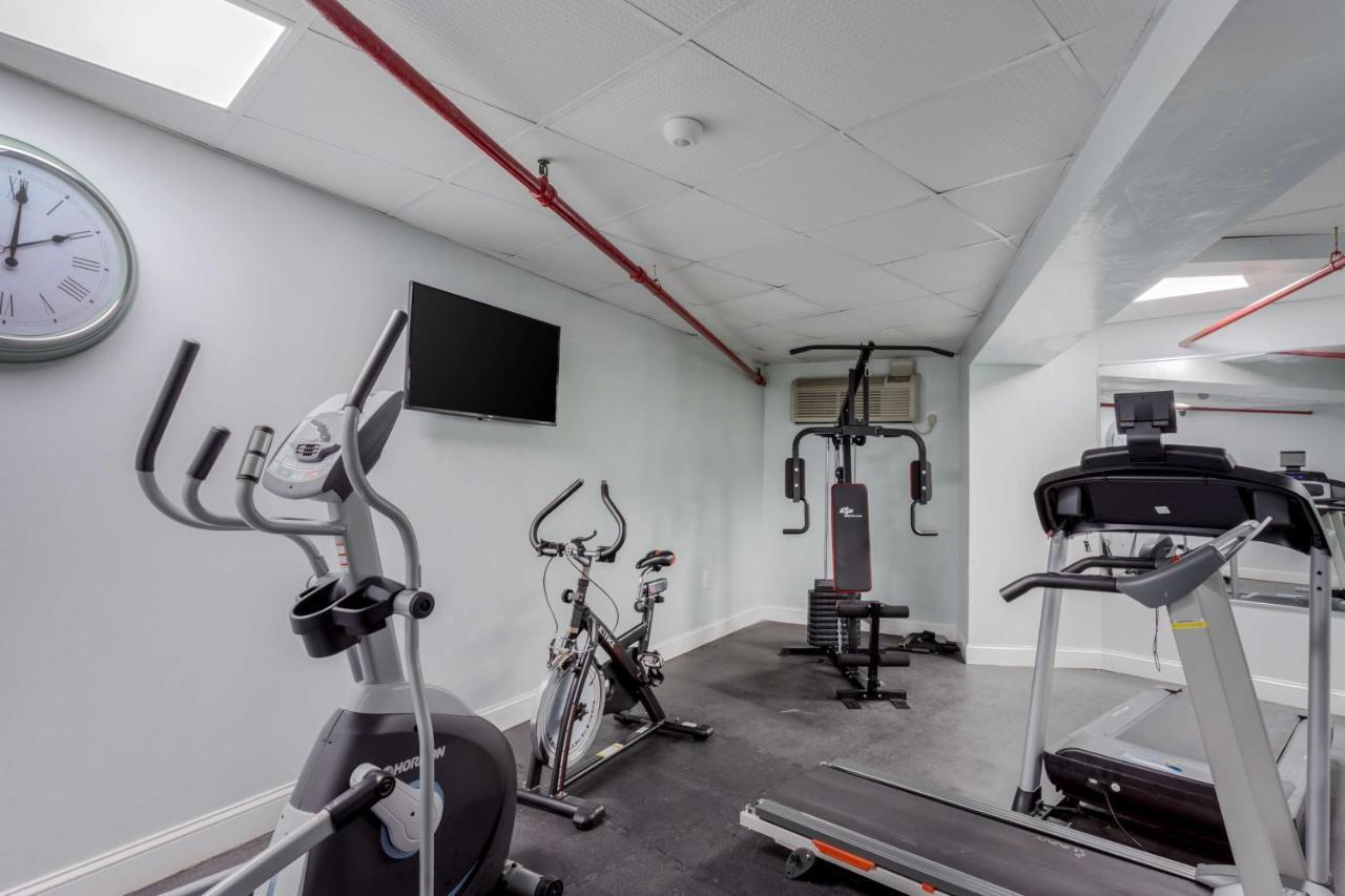 Best Western Plus Brooklyn Bay Hotel New York Ngoại thất bức ảnh