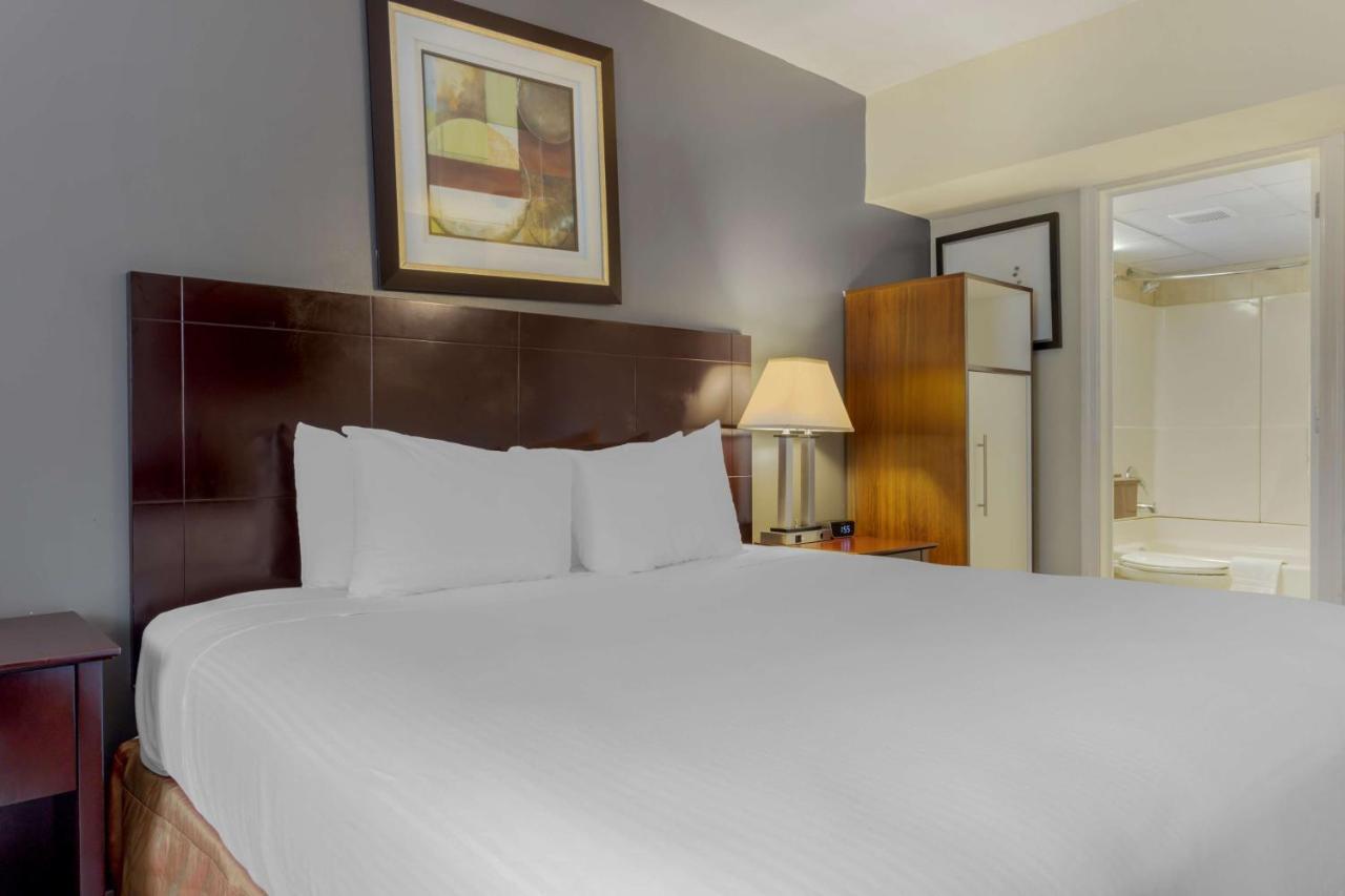 Best Western Plus Brooklyn Bay Hotel New York Ngoại thất bức ảnh