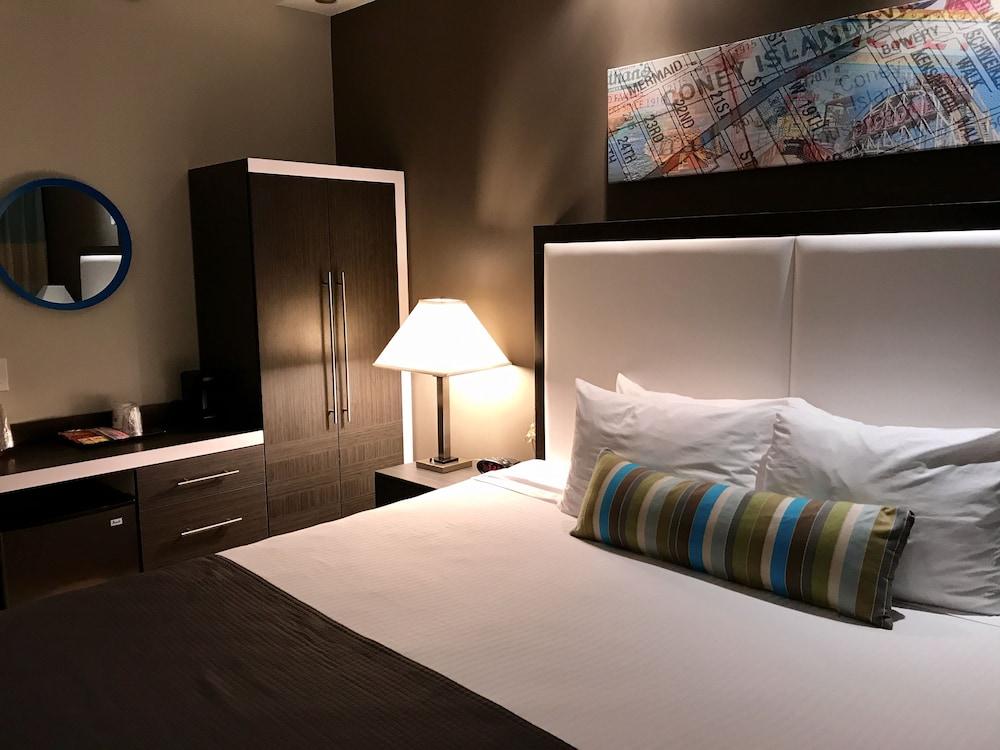 Best Western Plus Brooklyn Bay Hotel New York Ngoại thất bức ảnh